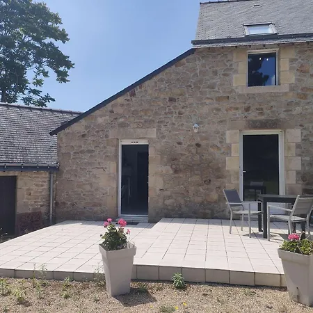Ref 018 2 Maison Pour 2 Personnes Avec Grand Jardin Partage *